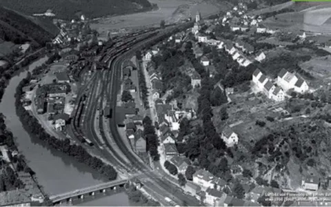Bahnhof-Finnentrop_front_magnific.jpg