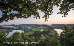 Panoramaweg._Blick_auf_den_Diemelsee_Copyright_Tourist-Information_Diemelsee_Fotograf_Klaus-Peter_Kappest.jpg