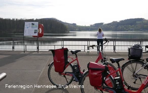 Fahrräder Hennedamm