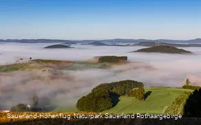 Frühnebel über Altenilpe