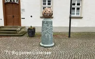 Skulptur Semmelsegnen