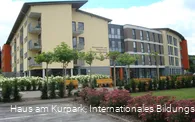 haus-am-kurpark-willingen-ansicht-parkplatz.JPG