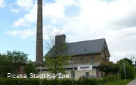 Das Gebäude der historischen Brennerei und Sitz de