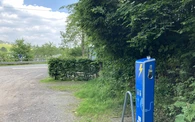 E Auto Ladestation Kalberschnacke Listersee.jpg