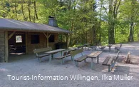 Grillstation Schwalefeld mit Sitzgruppe