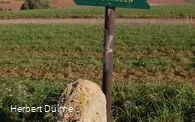 Grenzstein Wanderweg