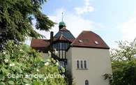 Blick auf die Rückseite der Villa