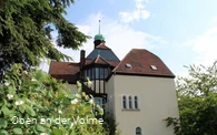 Blick auf die Rückseite der Villa