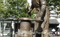 Pannenklöpper Statue.jpg