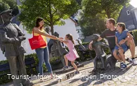 familie-linnenkerlplatz-willingen_c__wolfgang-detemple-tourist-information-willingen.jpg