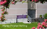 Kirche Willingen Eingang.jpg