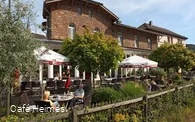 DB-Das Bistro Café Heimes Terrasse
