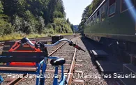 Los geht es am Bahnhof Obergrügge; Übernachtungen