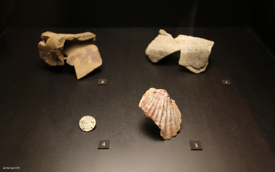 Ausgrabungen Fundstücke Peperburg Ausgrabungen Fundstücke Peperburg