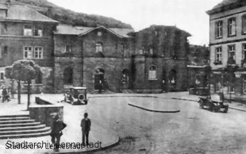 Der Bahnhofsvorplatz in den 1930 Jahren