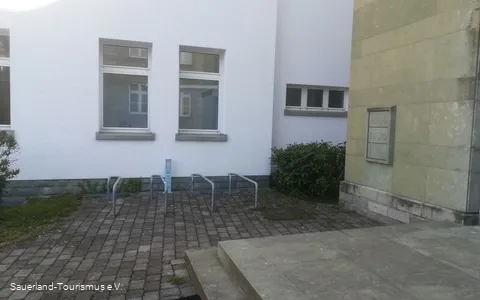 2374307