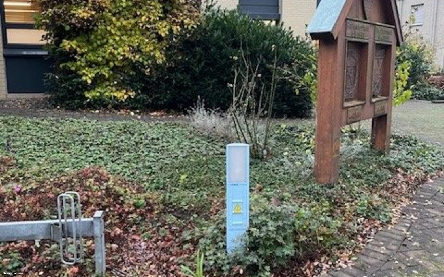 Rathaus Ladesäule.jpg