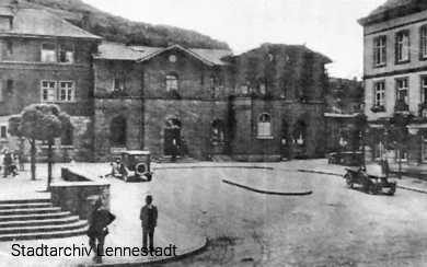 Der Bahnhofsvorplatz in den 1930 Jahren