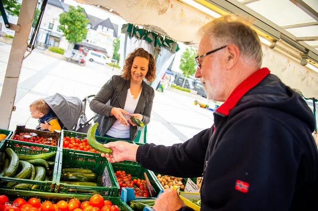 xx210721dsWochenmarktBelecke-14.jpg