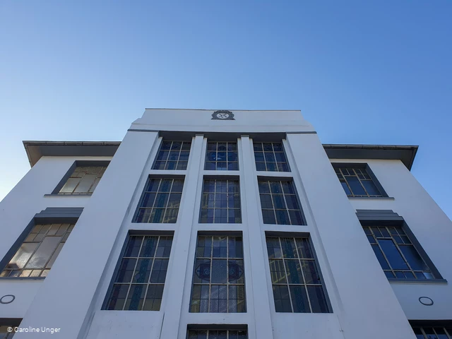 Strickwarenfabrik Brüser Fensterfront Giebelseite_Caroline Unger.jpg