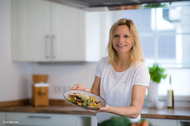 Eva Hennes