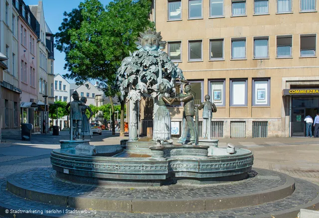 Brunnen Lebensfreude 1.jpg