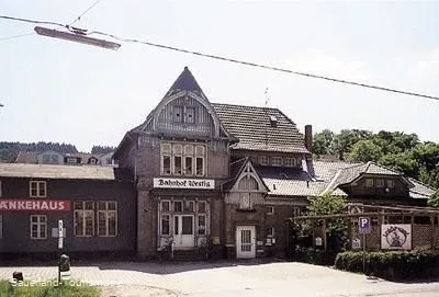 2376722
