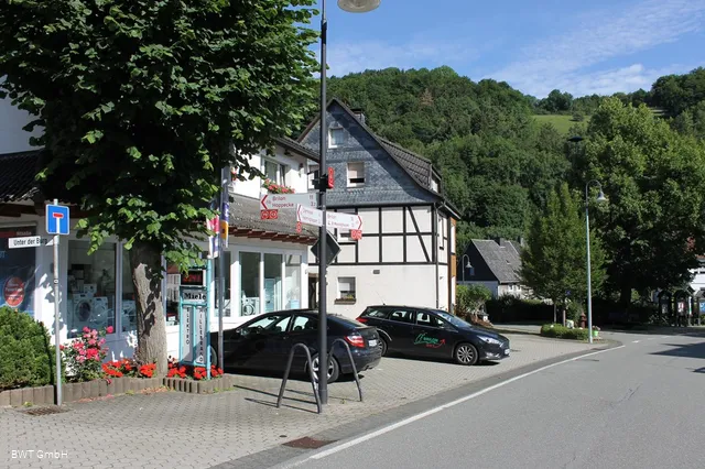 6 Messinghausen aus Richtung Diemelsee kommend.JPG