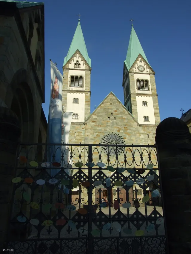 Türme der Wallfahrtsbasilika Werl