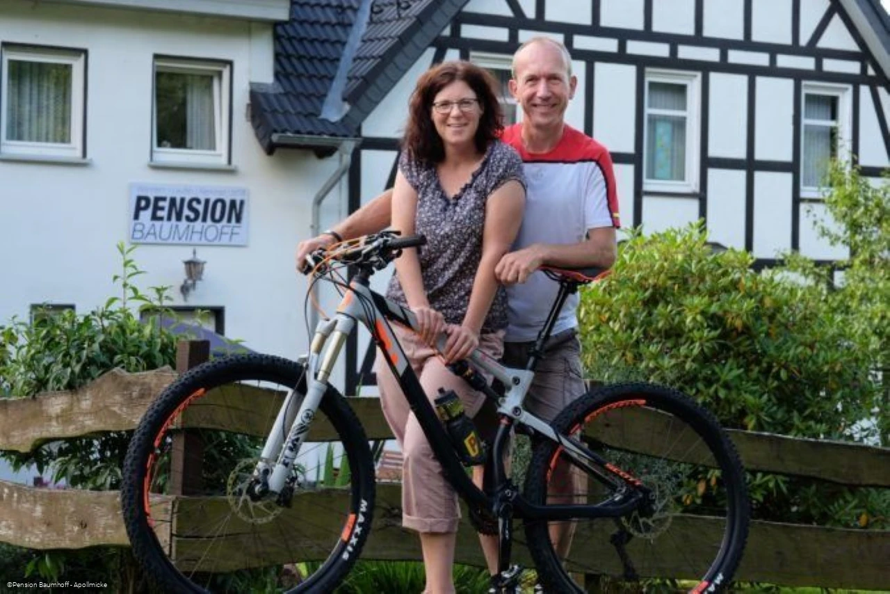 E-Bike Ladestation Baumhoff.jpg