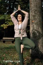 Waldfee_Yoga_Baum_klein.jpg