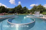 Rutsche und Erlebnisbecken