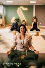 Waldfee_Yoga_Meditation_Raum_klein.jpg