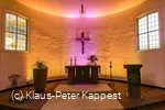 lichterkirche-rattlar-lichtspiel-warm c) tourist-info-willingen-klaus-peter-kappest.jpg