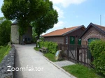 Handwerkerdorf mit Hexenturm auf der Stadtmauer