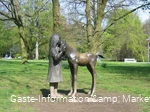 Mädchen mit Fohlen (Skulptur im Kurpark)