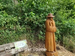 Der Schäfer neben der Sagenbank