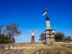 Waldbaden-Qi Gong an der Wetterfahne 2 (Foto G. Biedermann).jpg