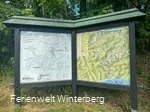 Informationstafel zu den Wanderwegen in und um Hoheleye.