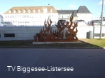 Skulptur Feuer löschen