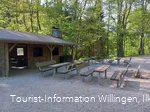 Grillstation Schwalefeld mit Sitzgruppe