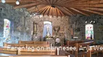Lourdes-Grotte innen.jpg