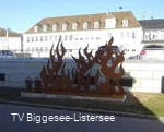 Skulptur Feuer löschen