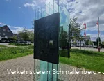 2943133