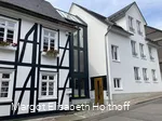 Heimathaus mit Anbau.jpg