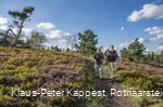 Wanderer in der Heidelandschaft am Kahlen Pön