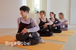 yoga-sanft-ute-schlenger.jpg