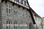 Detailblick auf die Bruchsteinfront