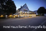 Hotel Haus Rameil am Abend