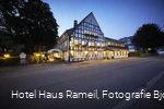 Hotel Haus Rameil am Abend